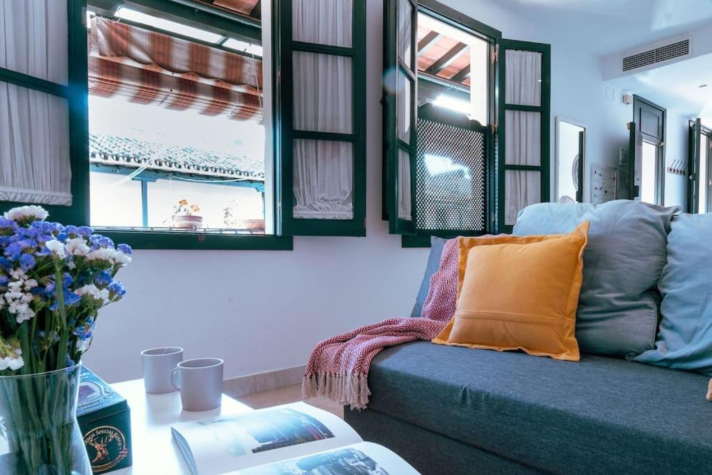 Appartement Con Encanto En Patio Sevillano